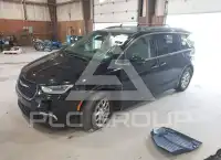 2021 Chrysler PACIFICA фото