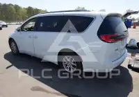 2021 Chrysler PACIFICA photo