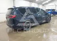 2021 Chrysler PACIFICA photo