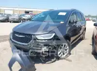 2021 Chrysler PACIFICA photo
