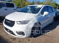 2021 Chrysler PACIFICA photo