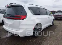 2021 Chrysler PACIFICA photo