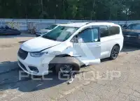 2021 Chrysler PACIFICA photo