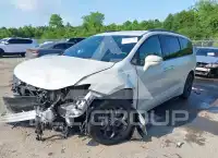 2021 Chrysler PACIFICA photo