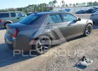 2021 Chrysler 300 фото