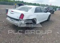 2021 Chrysler 300 фото