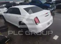 2021 Chrysler 300 фото