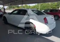 2021 Chrysler 300 фото