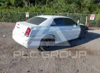 2021 Chrysler 300 photo