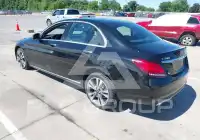 2021 Mercedes Benz C 300 фото