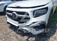 2021 Mercedes Benz GLB 250 фото