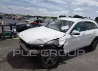 2021 Mercedes Benz GLC 300 фото