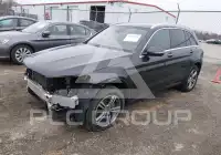 2021 Mercedes Benz GLC 300 фото