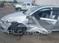 2021 Mercedes Benz A 220 фото