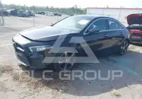 2021 Mercedes Benz A 220 фото