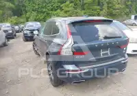 2021 Volvo XC60 photo