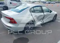 2021 Volvo S60 фото