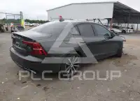 2021 Volvo S60 фото