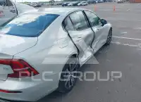2021 Volvo S60 фото
