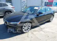 2021 Volvo S60 photo