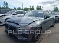 2021 Volvo S60 фото