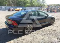 2021 Volvo S60 фото