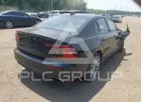 2021 Volvo S60 photo