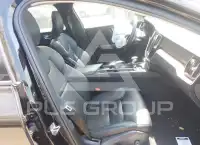 2021 Volvo S60 photo