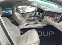 2021 Volvo S60 фото