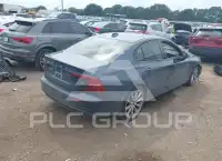 2021 Volvo S60 фото