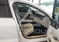 2021 Volvo XC60 фото