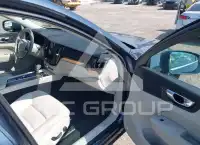 2021 Volvo XC60 фото