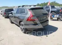 2021 Volvo XC60 фото