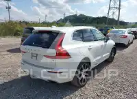 2021 Volvo XC60 photo