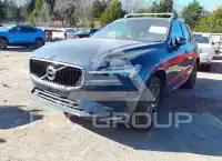 2021 Volvo XC60 фото