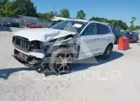 2021 Volvo XC60 фото