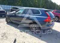 2021 Volvo XC60 фото