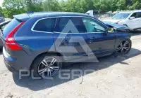 2021 Volvo XC60 фото