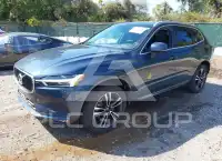 2021 Volvo XC60 фото