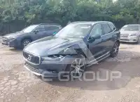 2021 Volvo XC60 фото