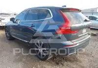 2021 Volvo XC60 фото
