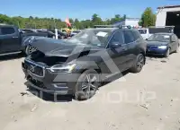 2021 Volvo XC60 фото