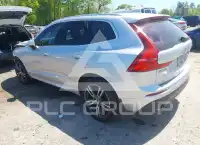 2021 Volvo XC60 фото