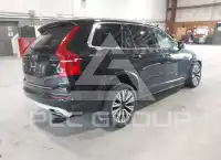 2021 Volvo XC90 фото