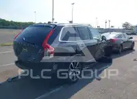 2021 Volvo XC90 фото