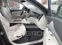2021 Volvo XC90 фото