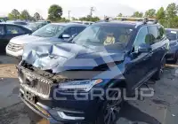 2021 Volvo XC90 фото