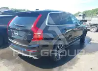 2021 Volvo XC90 фото