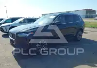 2021 Volvo XC90 photo