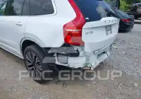 2021 Volvo XC90 фото